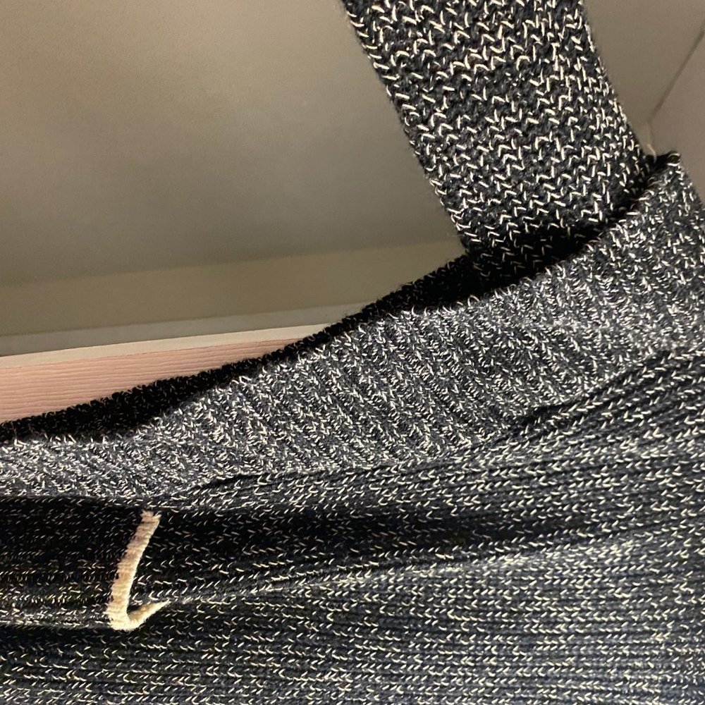 Sweater - Picture 5 of 5